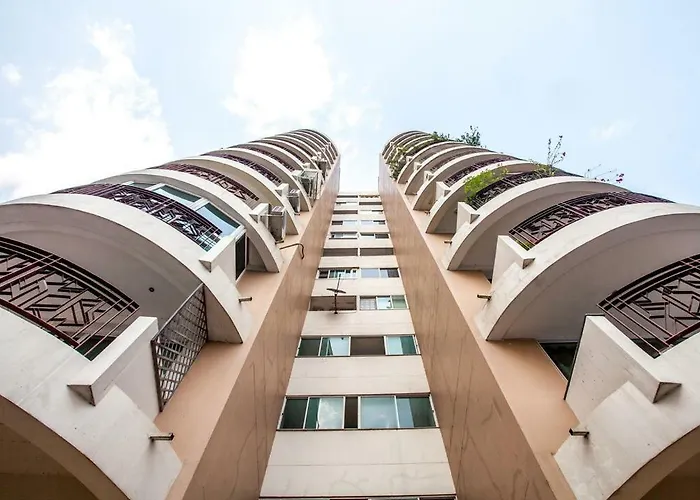 Galare Thong Tower